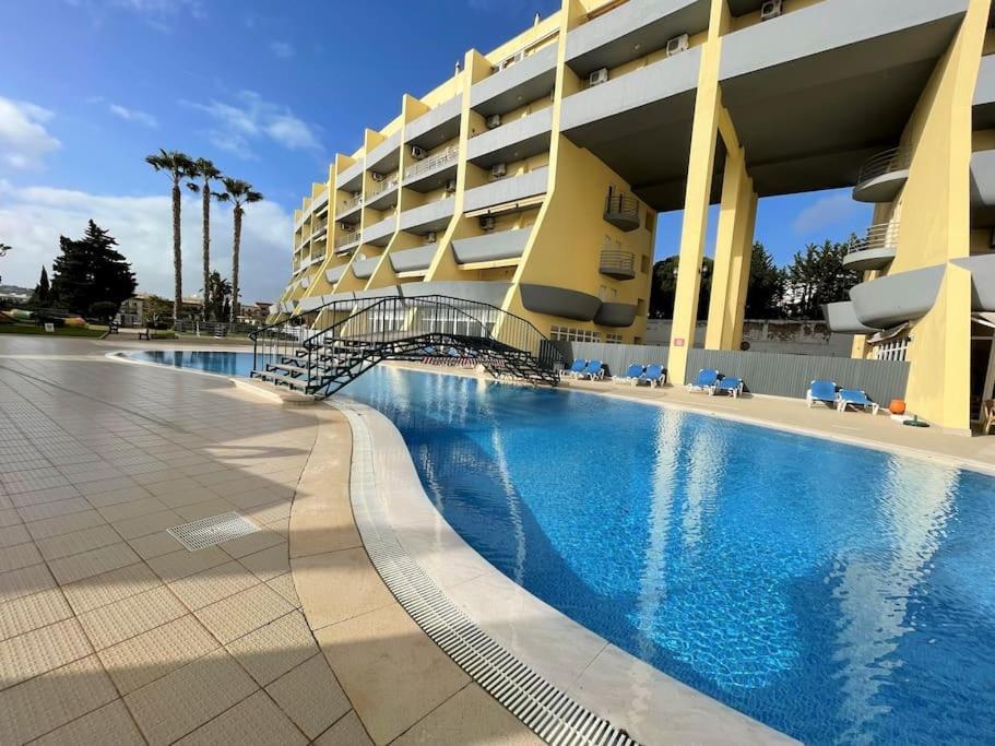 Lagos-Piscine Et Mer- Condominio Do Mar Buitenkant foto
